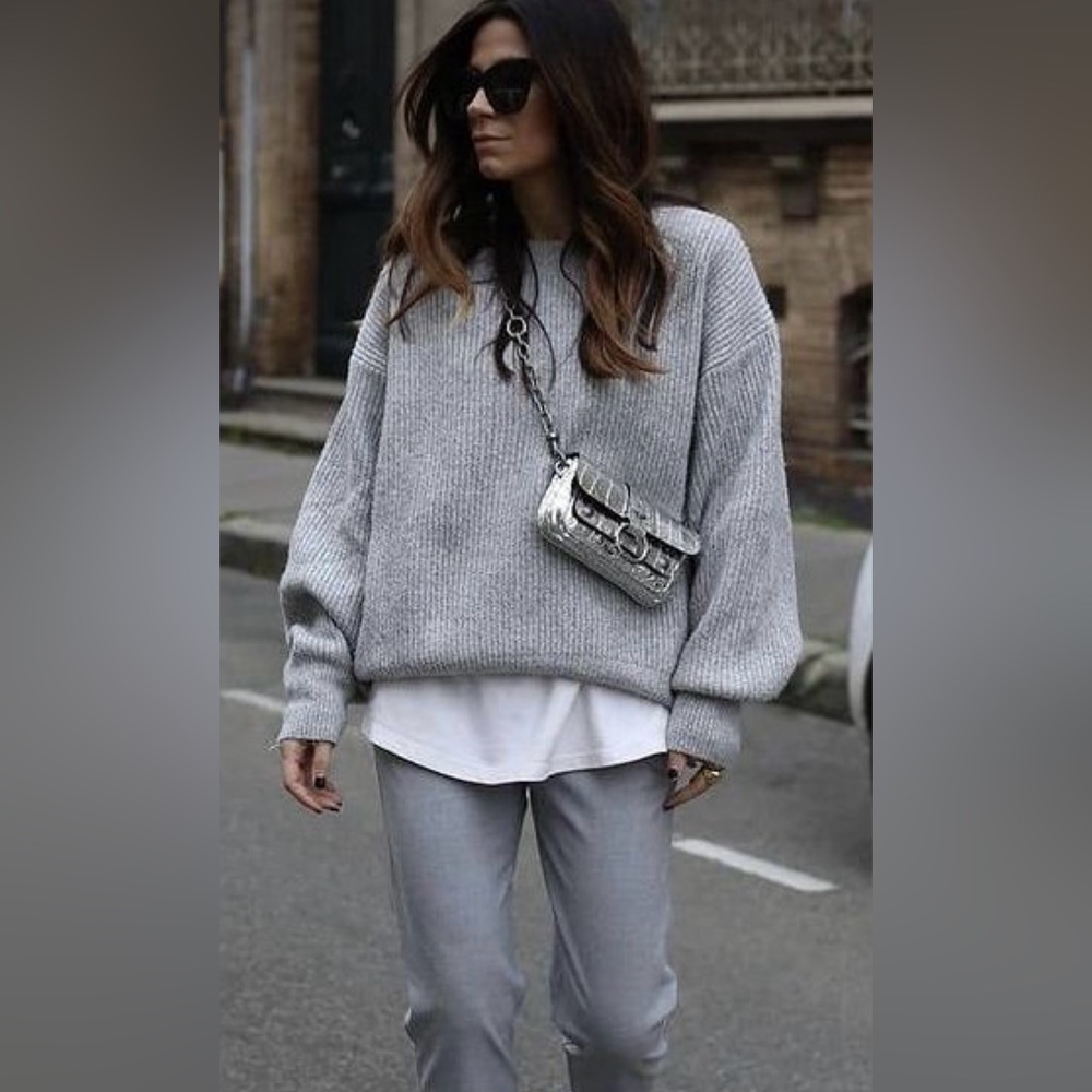 H&M Gray Ribbed Sweater - Picture 5 of 5